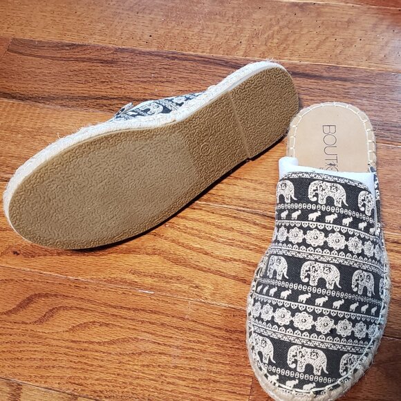 COPY - Elephant Corkys Taffy Slip ons Size 6,7,8 And 9 - Picture 2 of 5